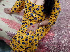 Indian Wife Cheats on Husband with Boss - First Time Hotel Sex - QueenbeautyQB