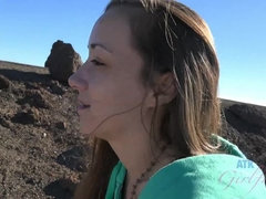 Zwart, Bruinharig, Stel, Spijkerbroeken, Doordringend, Gezichtspunt, Slapen, Lang