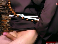 18 años, Amateur, Mamada, Corridas, Sexo duro, Monja