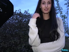 Cul, Sucer une bite, Brunette brune, Allemand, De plein air, Public, Chatte, Nénés