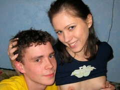 Verga grande, Mamada, Morena, Estilo perrito, Tetas naturales, Cabello corto, Adolescente, Tetas