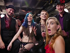 Bondage domination sadisme masochisme, Bondage, Érotique, Pénétrer avec le poing, Groupe, Hard, Lesbienne, Softcore