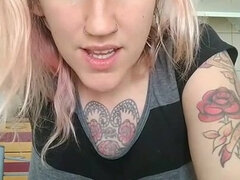Tattooed latina big knockers - Cam