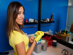 Brunette brune, Queue, Poilue, Branlette thaïlandaise, Énorme, Fille latino, Mère que j'aimerais baiser, Pov