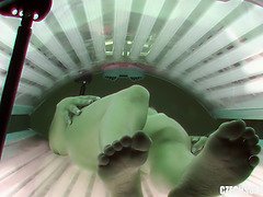 Amateur, Checa, Penetracion con dedos, Casero, Masturbación, Público, Solarium, Voyeur