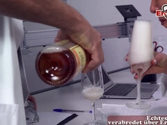 Enthousiasteling, Grote kont, Grote mammen, Arts, Grappig, Duits, Masturbatie, Verpleegster