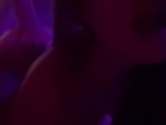 Leie, Paar, Hundestellung, Orgasmus, Party, Pov, Öffentlich, Rau