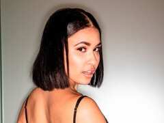 In den arsch, Blasen, Braunhaarige, Süss, Hundestellung, Hardcore, Jungendliche (18+), Spielzeuge