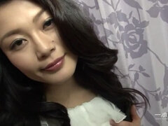 The attractiveness of adults has been refined, and Kyoko Nakajima, who has sex appeal, is continuously vaginal cum shot! 1