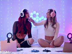 舐める尻, ブロンド, ディルド, キス, レズビアン, なめる, 赤毛, おもちゃ