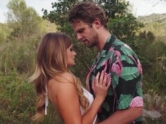 Britisch, Natürlichen titten, Im freien, Muschi, Abendanzug, Eng, Titten