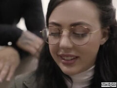 デカチン, 茶髪の, イマラチオ, 毛深い, 清楚, 魅力的, オッパイの, ヴァージン