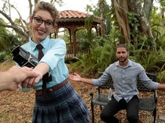 素人, お尻, バック, 眼鏡, 手コキする, アウトドア, ハメ撮り, 剃毛