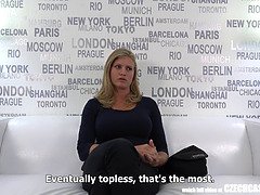 Enthousiasteling, Blond, Tsjechisch, Huisgemaakt, Natuurlijk, Gezichtspunt, Realiteit, Tieten likken