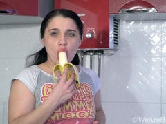 Arsch, Braunhaarige, Behaart, Lingerie, Masturbation