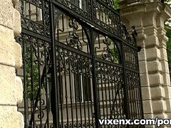 Leyla Black & Marica Hase in a hardcore threesome with cum in their mouths