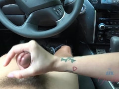 Amateur, Morena, Coche, Pov, Coño, Estriptis, Calientapollas, Bajo la falda