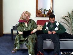 Sucer une bite, Mamie, Mature, Réalité