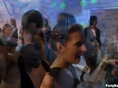 黒人, 衣服着たままセックス, ダンス, ハードコア, ヒール, 異人種間, キス, 下着