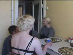 Enthousiasteling, Anaal, Groep, Rijpe lesbienne, Moeder, Zoon