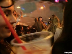 茶髪の, 着衣女と全裸男, ダンス, チン, 女, 下着, パーティ, オッパイの