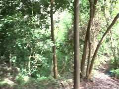 Leie, Braunhaarige, Flashen, Freundin, Nackt, Im freien, Pov, Muschi