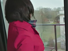 In den arsch, Grosse titten, Braunhaarige, Vollbusig, Interrassisch, Milf, Pov