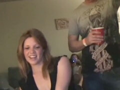 フェラチオ, 茶髪の, イく瞬間, ダンス, パーティ, 小柄