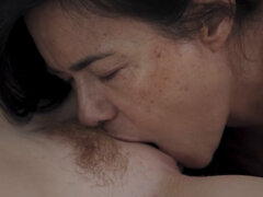 Большие сиськи, Лесбиянка, Милф