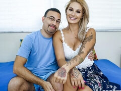Grosser arsch, Grosser schwanz, Grosse titten, Blondine, Blasen, Hundestellung, Milf, Pov