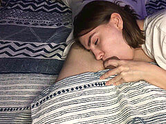 Amateur, Sucer une bite, Éjaculation interne, Éjaculer dans la bouche, Russe, Suçant, Adolescente, Mouillée