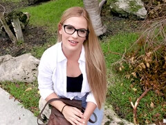 Жопа, Член, Очки, Милф, На природе, На публике, Киски, Сиськи