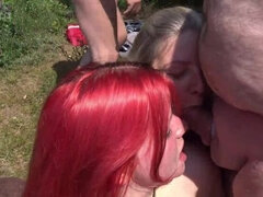 Sucer une bite, Bukkaké, Tir de sperme, Gorge profonde, Grossier, Mère que j'aimerais baiser, De plein air, Adolescente