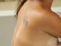 Arts, Zoenen, Masseren, Olie, Douche, Tatoeage