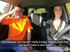 Gros seins, Sucer une bite, Brunette brune, Voiture, De plein air, Chatte, Nénés, Épouse
