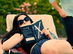 Cul, Sucer une bite, Brunette brune, En levrette, Branlette thaïlandaise, Léchez, Rasée, Adolescente