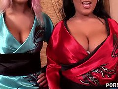 Grosse titten, Hd, Riesig, Lingerie, Massage, Natürlichen titten, Flotter dreier, Titten