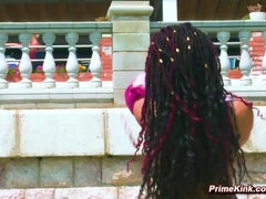 Bondage, Brunette brune, Domination, Fétiche, Groupe, Hard, De plein air, Pisser