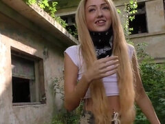 18 jaar, Europees, Hd, Masturbatie, Klein, Openbaar, Tiener, Tieten likken