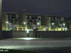 茶髪の, チェコ, エロティック, 露出狂, Hd, ヒール, パンティ, 一人