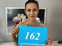 Grosser arsch, Grosser schwanz, Grosse titten, Blasen, Hundestellung, Pov, Dürr, Jungendliche (18+)