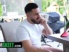 18 jahre, Blasen, Betrug, Kehlenfick, Handjob, Hd, Pov, Schreiend