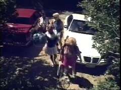 Бабушки, Группа, Волосатые