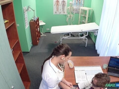 Минет, Кончили внутрь, Лизание, Медсестра, В офисе, Киски, Сквиртинг, Униформа