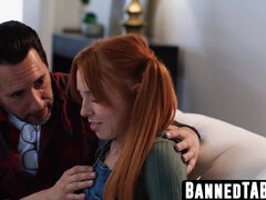 Sperma shot, Sperma in gezicht, Fetisj, Hardcore, Roodharige vrouw, Taboe, Trio, Tieten likken