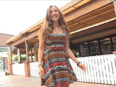 Anal, En gros plan de très près, Double pénétration, Extrême, Béant, Public, Solo, Jouets