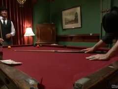 Anaal, Fetisj, Hardcore, Hakken, Rijpe lesbienne, Moeder die ik wil neuken, Slaaf, Vastgebonden