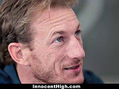 Sucer une bite, Tir de sperme, Hard, Élève, Timide, Professeur, Adolescente