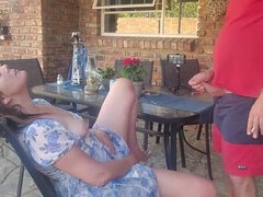 素人, 捕まる, イく瞬間, 指いじり, オナニー, 禁句, スカートのぞき, 妻