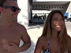 美女, オッパイの